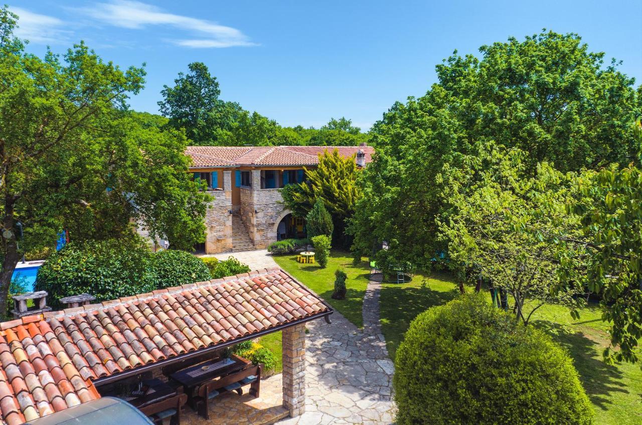 Casa Karnevali Villa Zminj ภายนอก รูปภาพ